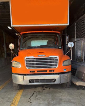2010 Freightliner M2 106 Box Truck - Image 8