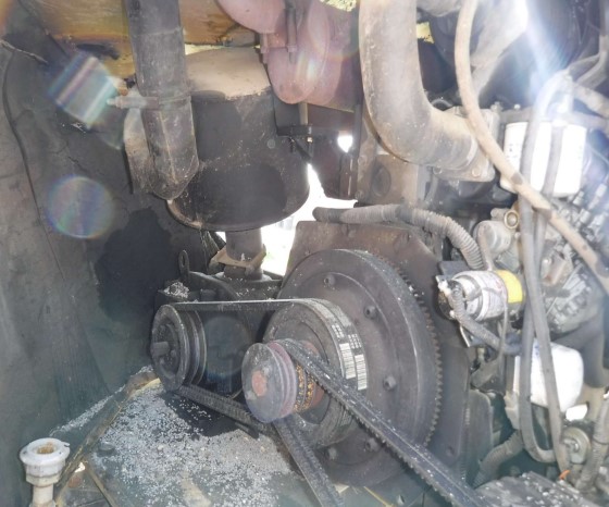 2010 Vermeer V500LE Hydro Vac - Image 8