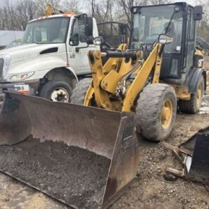 2011 Caterpillar 906H Wheel Loader