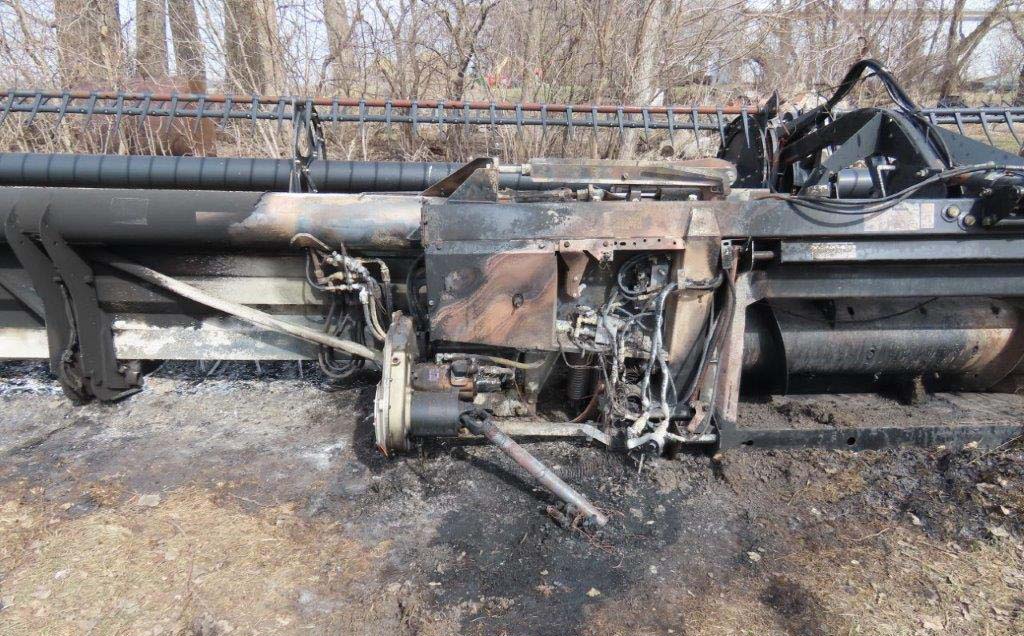 2012 MacDon FD70 Bean Head - Image 12