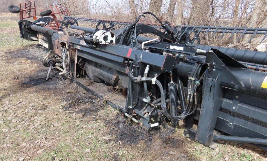 2012 MacDon FD70 Bean Head - Image 3