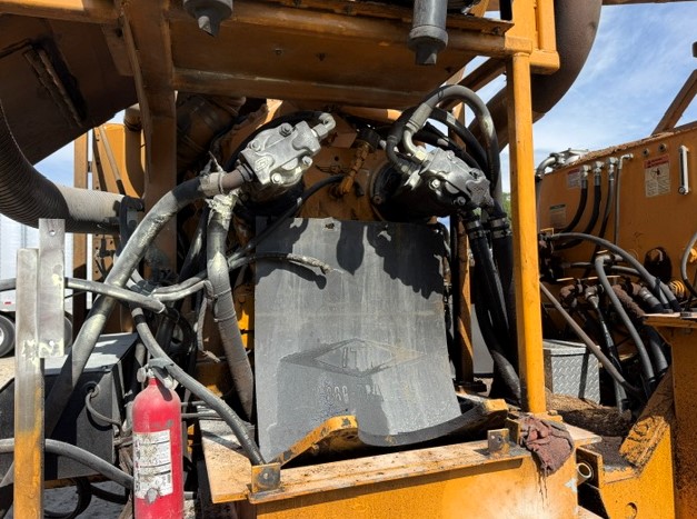 2013 Bandit 3590 Chipper - Image 10