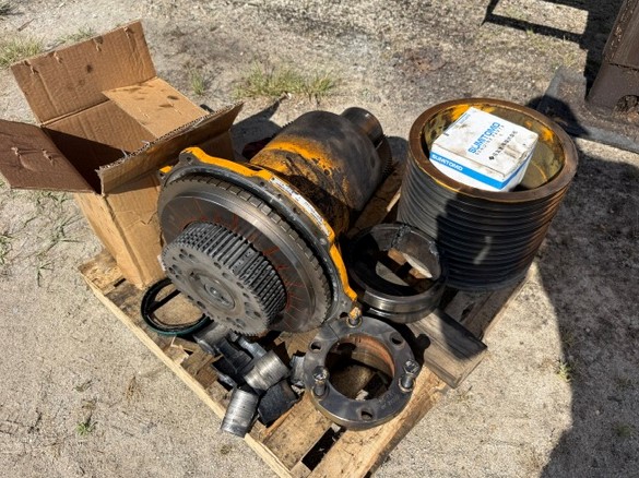 2013 Bandit 3590 Chipper - Image 5