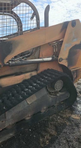 2013 CASE TR320 Skid Steer - Image 2