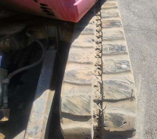 2013 Takeuchi TB250 Excavator - Image 20