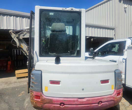 2013 Takeuchi TB250 Excavator - Image 3