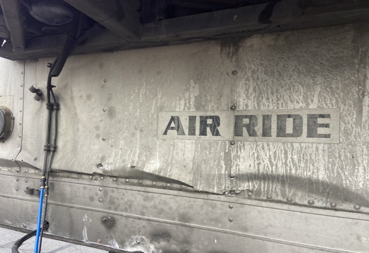 2013 Utility Reefer Trailer - Image 22