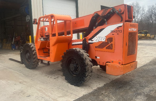 2014 SkyTrak 8042 Telehandler - Image 6