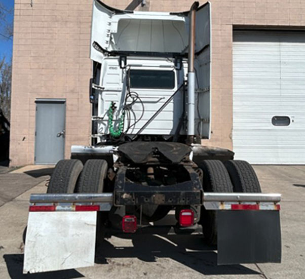 2014 Volvo VNL - Image 4