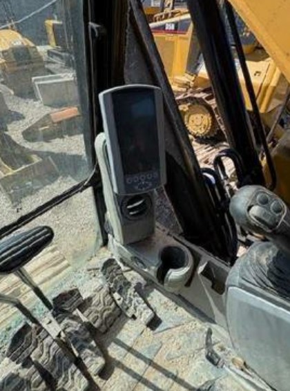 2015 Caterpillar 323FL Excavator - Image 20