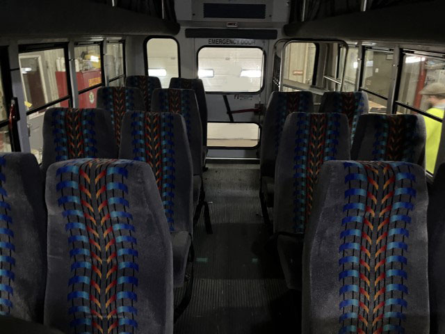 2015 Chevrolet Express 3500 - Image 17