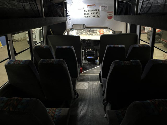 2015 Chevrolet Express 3500 - Image 18