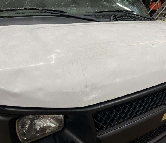 2015 Chevrolet Express 3500 - Image 23