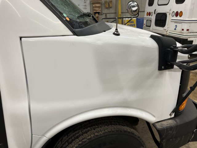 2015 Chevrolet Express 3500 - Image 25