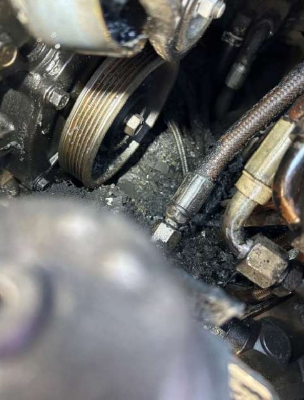 2016 Bobcat T750 Compact Track Loader - Image 9