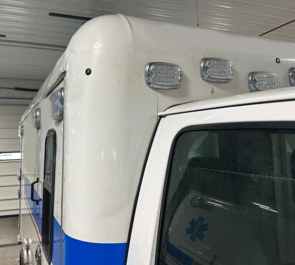 2016 Ford E-350 Ambulance - Image 20