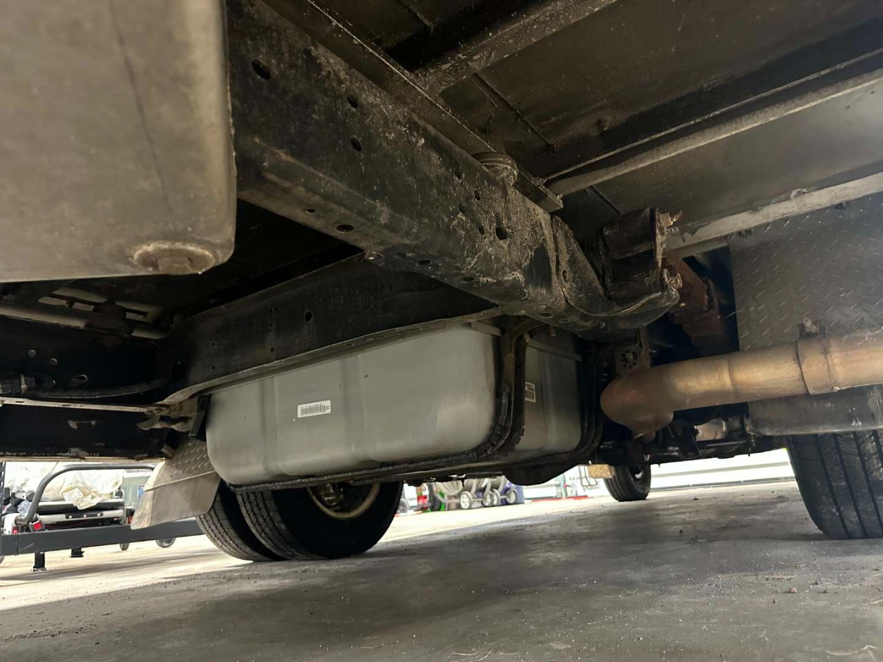 2016 Ford E-350 Ambulance - Image 22