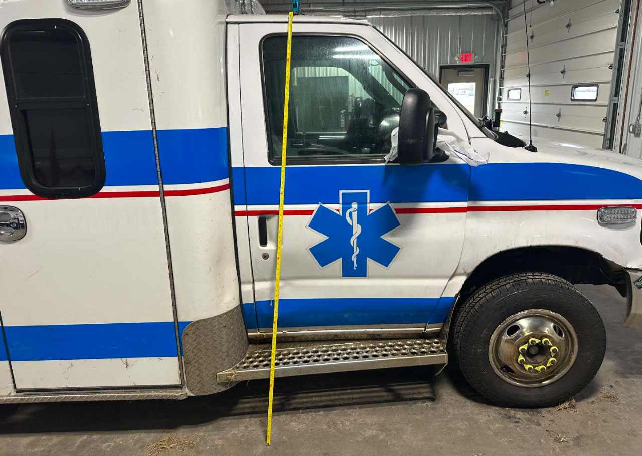 2016 Ford E-350 Ambulance - Image 7
