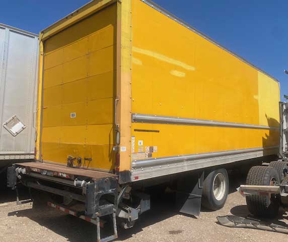 2016 Freightliner M2 Box Truck - Image 5