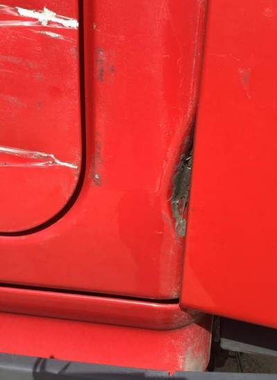 2016 Freightliner Cascadia - Image 11