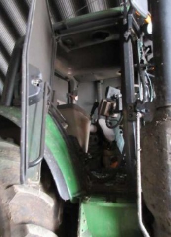 2016 John Deere 6130M Tractor - Image 23