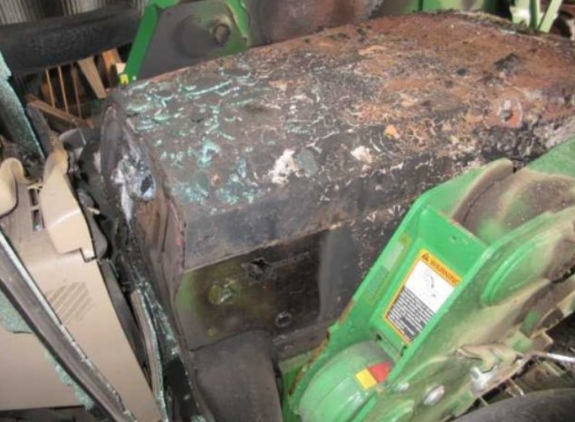 2016 John Deere 6130M Tractor - Image 29