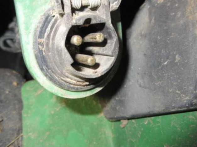 2016 John Deere 6130M Tractor - Image 9