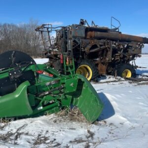 2016 John Deere 645FD Header