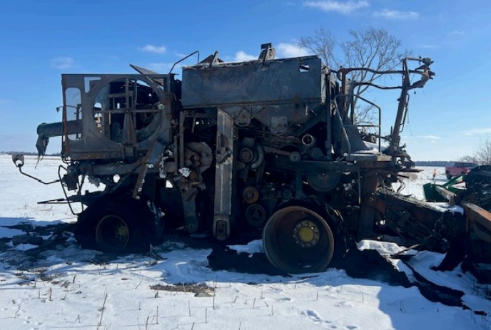 2016 John Deere s680 Combine - Image 5