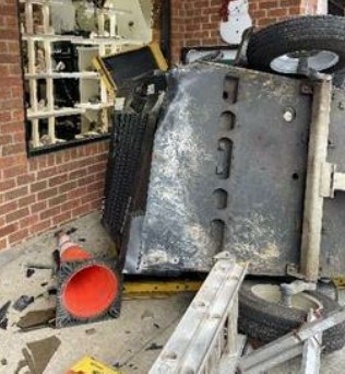 2016 Kaeser M57 210 Compressor - Image 3