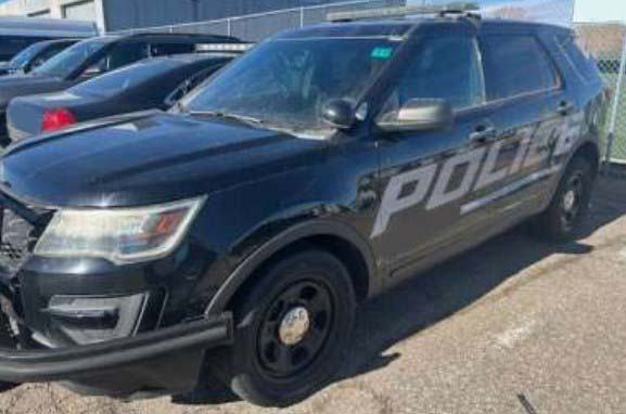 2017 Ford Explorer Police Unit - Image 2