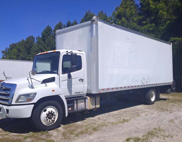 2017 Hino Conventional