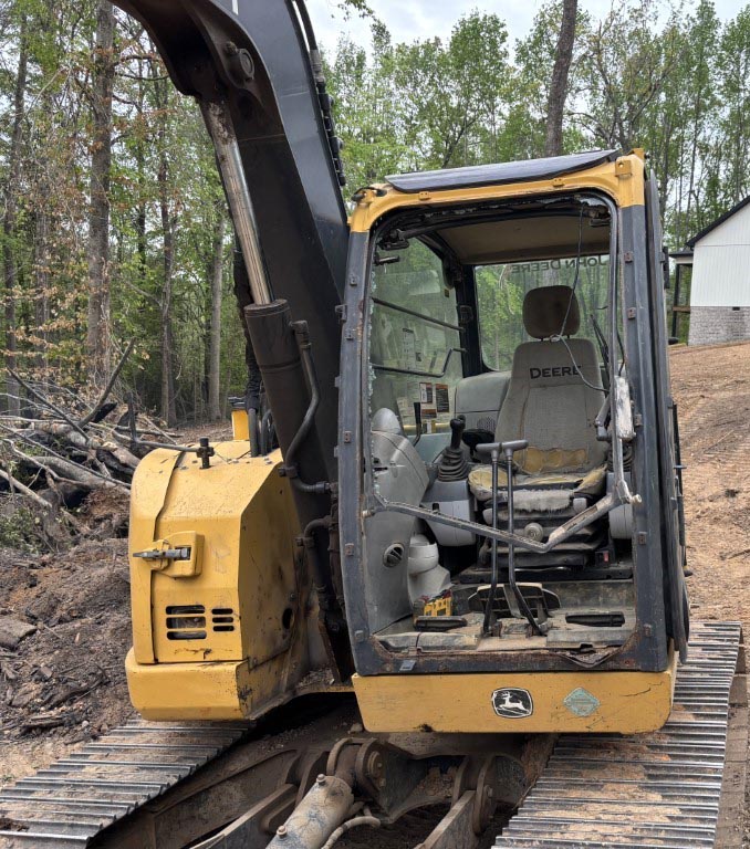 2017 John Deere 75G Excavator - Image 3
