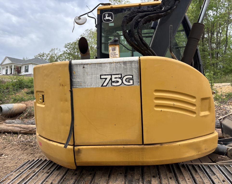 2017 John Deere 75G Excavator - Image 6