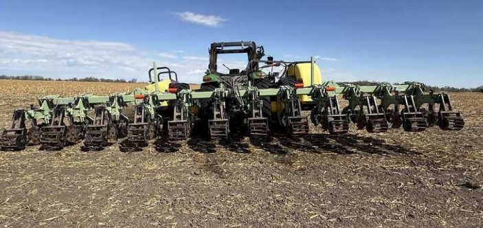 2017 John Deere 8345R Tractor - Image 2