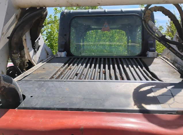 2018 Bobcat T595 Compact Track Loader - Image 10