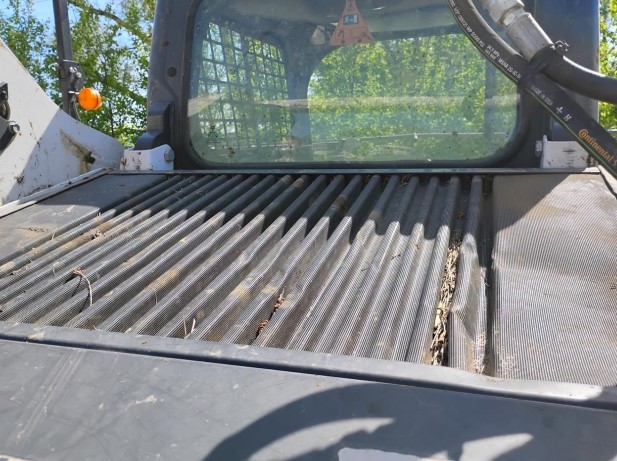 2018 Bobcat T595 Compact Track Loader - Image 9