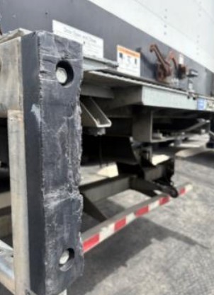 2018 International 4300 Box Truck - Image 7