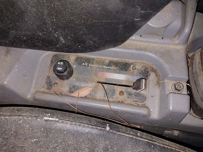 2018 Kubota SVL95-2S Skid Steer - Image 17