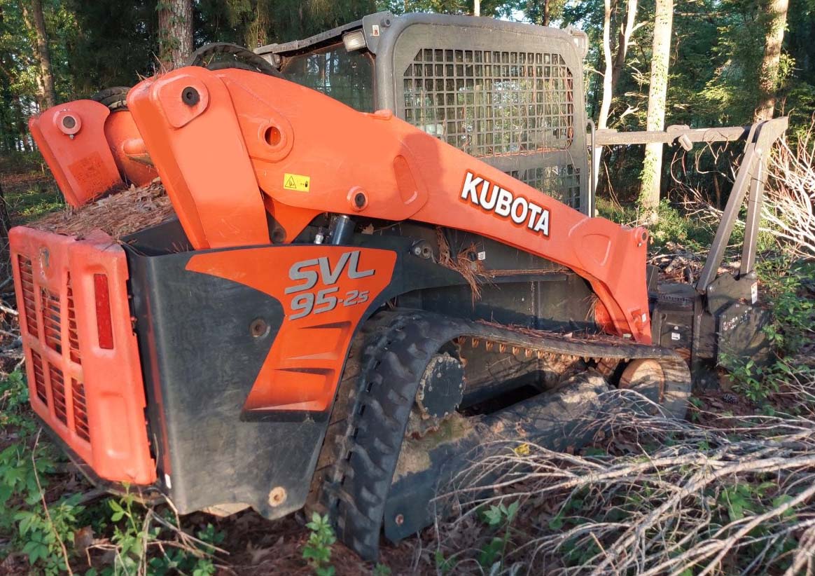 2018 Kubota SVL95-2S Skid Steer - Image 3