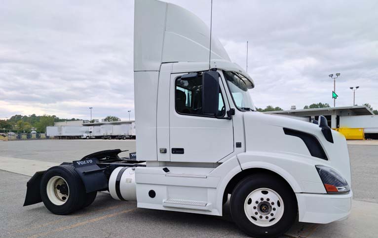 2018 Volvo VNL