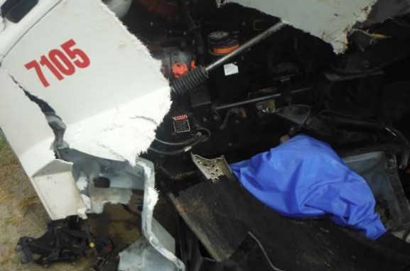 2019 Mack Anthem - Image 13