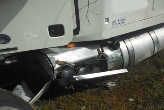 2019 Mack Anthem - Image 14