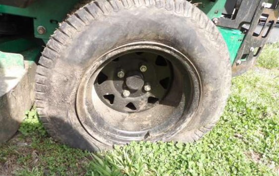 2020 Bobcat PC6000 Zero Turn Mower - Image 9