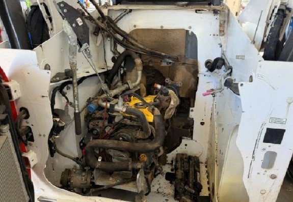 2020 Bobcat T76 Skid Steer - Image 5