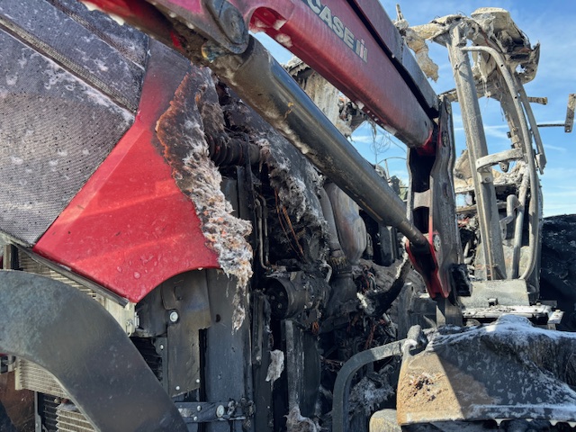 2020 CASE IH Puma 165 Tractor - Image 2