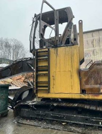 2020 Caterpillar 320GC Excavator - Image 4