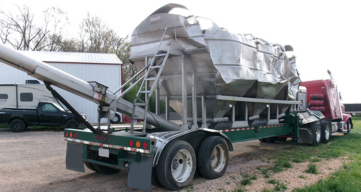 2020 Hays LTI 24TATRD36 Auger Tender - Image 4