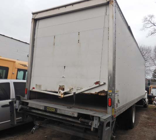 2020 International MV607 Box Truck - Image 3