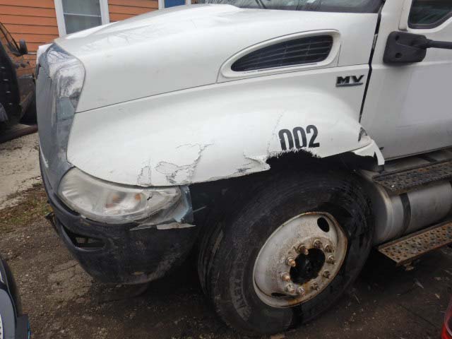 2020 International MV607 Box Truck - Image 8